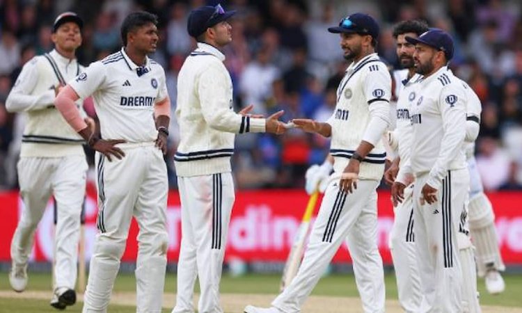 इंग्लैंड के खिलाफ मैनचेस्टर टेस्ट से पहले टीम इंडिया को बड़ा झटका, नेट्स में चोटिल हुआ यह स्टार तेज इंग्लैंड के खिलाफ मैनचेस्टर टेस्ट से पहले टीम इंडिया को बड़ा झटका, नेट्स में चोटिल हुआ यह स्टार तेज