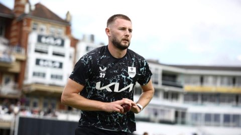 England Consider Archer And Atkinson Recall After Heavy India Defeat