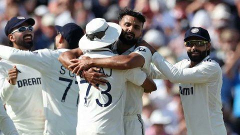 भारत ने रच दिया 93 साल में पहली बार टेस्ट क्रिकेट में इतिहास, एक मैच में 1000 रन बनाने वाली बनी छठी भारत ने रच दिया 93 साल में पहली बार टेस्ट क्रिकेट में इतिहास, एक मैच में 1000 रन बनाने वाली बनी छठी