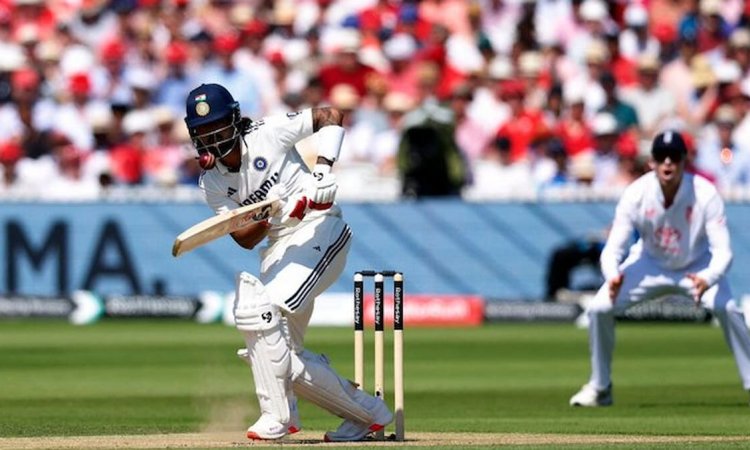 IND vs ENG: भारत ने तीसरे टेस्ट में दूसरे दिन बुमराह के पंजे से इंग्लैंड को पहली पारी में 387 रन पर IND vs ENG: भारत ने तीसरे टेस्ट में दूसरे दिन बुमराह के पंजे से इंग्लैंड को पहली पारी में 387 रन पर