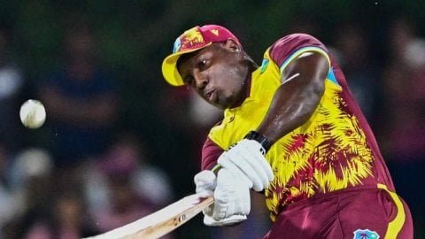 கிறிஸ் கெயில் சாதனையை முறியடிக்க காத்திருக்கும் ரோவ்மன் பாவெல்