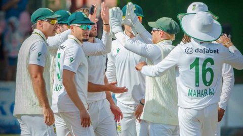 ZIM vs SA: साउथ अफ्रीका ने पहले टेस्ट में जिम्बाब्वे को 328 रनों से रौंदा, 19 साल का बल्लेबाज बना जी