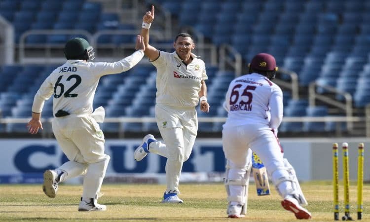 3rd Test: Australia Bowl Out West Indies For Second-Lowest Test Score Of 27 3rd Test: ஸ்டார்க், போலண்ட் வேகத்தில் சுருண்டது விண்டீஸ்; ஆஸ்திரேலிய அணி அபார வெற்றி!