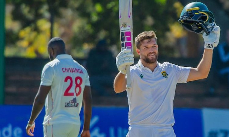 SA vs ZIM: साउथ अफ्रीका ने मुल्डर के तिहरे शतक से पहली पारी में 626 रन ठोककर ज़िम्बाब्वे को 170 पर स