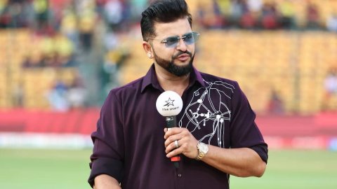 Suresh Raina Reveals His World Xi Leaves Out Dhoni And Kohli Includes These Legends In His Team கனவு லெஜண்ட்ஸ் அணியை அறிவித்த சுரேஷ் ரெய்னா; தோனி, கோலிக்கு இடமில்லை!