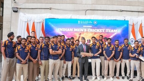 'An evening to remember': Gill & Co. present signed bat to Indian High Commissioner in London