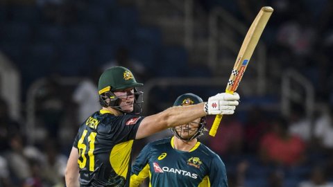 WI vs AUS: ऑस्ट्रेलिया ने वेस्टइंडीज को पहले टी-20 में हराया, मिचेल ओवन बने जीत के हीरो WI vs AUS: ऑस्ट्रेलिया ने वेस्टइंडीज को पहले टी-20 में हराया, मिचेल ओवन बने जीत के हीरो