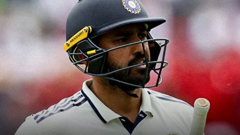 आखिर क्या गलती कर रहे हैं करुण नायर? इसके बाद शायद क्रिकेट भी ना दे तीसरा मौका आखिर क्या गलती कर रहे हैं करुण नायर? इसके बाद शायद क्रिकेट भी ना दे तीसरा मौका