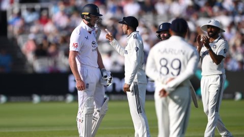 3rd Test, Day 3: England edge past India with a slender lead at the end of Day 3rd Test, Day 3: இந்திய அணி 387 ரன்களுக்கு ஆல் அவுட்; விறுவிறுப்பான கட்டத்தில் லார்ட்ஸ் டெஸ்ட்!
