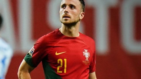 Diogo Jota ruled out of World Cup with 'calf injury', confirms Jurgen Klopp
