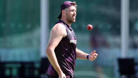 England add Jamie Overton to squad for fifth Test