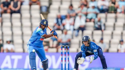 ENGW vs INDW, 1st ODI: India Women Beat England by Four Wickets in First ODI at Southampton ENGW vs INDW, 1st ODI: தீப்தி சர்மா அதிரடியில் இங்கிலாந்தை வீழ்த்தியது இந்திய அணி!