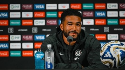 FIFA Club WC: PSG are amazing but Chelsea will suprise a lot of people, says James