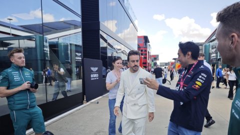 Formula 1: We all learn from him every time we speak, says Fernando Alonso on Adrian Newey
