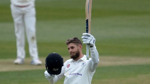 Gloucestershire veteran Chris Dent retires from professional cricket