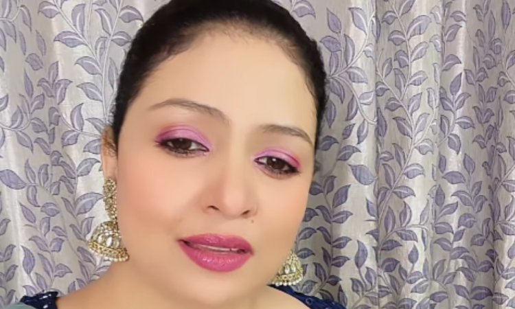 'आई लव यू सो मच जानू', हसीन जहां ने सोशल मीडिया पर फिर से रोया शमी को लेकर रोना 'आई लव यू सो मच जानू', हसीन जहां ने सोशल मीडिया पर फिर से रोया शमी को लेकर रोना