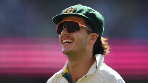 He has to learn on the job: Hussey on struggling Konstas