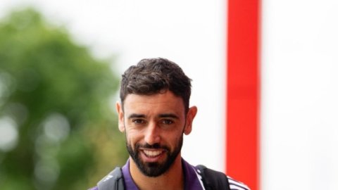 'He is our leader and really important': Amorim heaps praise on Fernandes