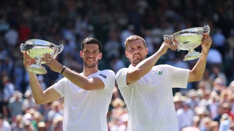 Julian Cash and Lloyd Glasspool become the first British pair of modern era to win men’s doubles tit
