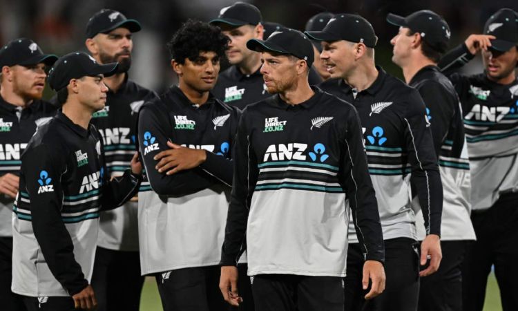 New Zealand opt to bowl vs Zimbabwe in T20I Tri-Series clash