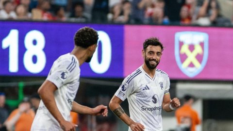 Man United beat West Ham 2-1 in Premier League summer series