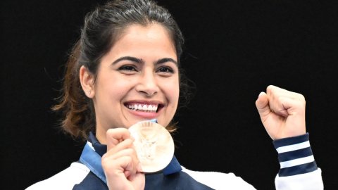 Manu Bhaker spearheads India's squad for Asian Shooting Championship
