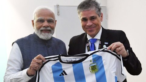 Narendra Modi, Pablo Gonzalez,