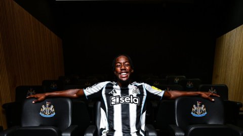 Newcastle sign Anthony Elanga from Nottingham Forest