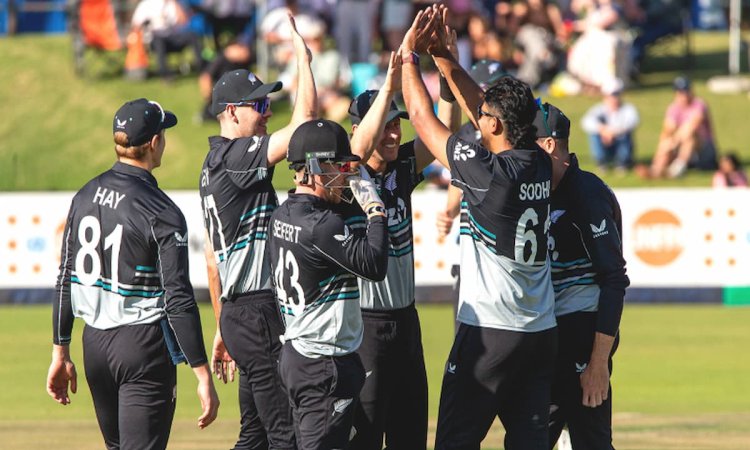 New Zealand defeat South Africa by 21 runs in the second match of the Zimbabwe Tri-Nation Series! முத்தரப்பு டி20 தொடர்: ராபின்சன், ஜேக்கப் டஃபி அசத்தல்; தென் ஆப்பிரிக்காவை வீழ்த்தியது நியூசிலாந்து!