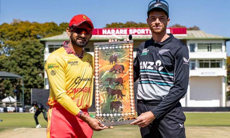 New Zealand opt to bat first against Zimbabwe in T20I Tri series clash New Zealand opt to bat first against Zimbabwe in T20I Tri series clash