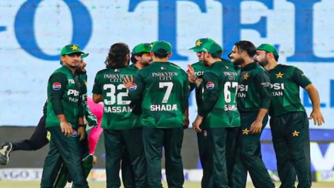 BAN vs PAK: Shadab Khan, Haris Rauf To Miss Bangladesh T20Is Due To Injuries BAN vs PAK: பாகிஸ்தான் டி20 அணி அறிவிப்பு; முக்கிய வீரர்களுக்கு இடமில்லை!