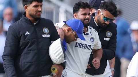 Pant Ruled Out Of Fourth Test With Fractured Toe, Ishan Likely To Be Added For Fifth Game: Reports ENG vs IND: தொடரிலிருந்து விலகும் ரிஷப் பந்த்; இஷான் கிஷானுக்கு அழைப்பு?