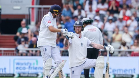 4th Test, Day 3: England reach 544 for 7 at stumps on day three and lead by 186 runs 4th Test, Day 3: ஜோ ரூட், பென் ஸ்டோக்ஸ் அசத்தல்; வலுவான முன்னிலையில் இங்கிலாந்து!