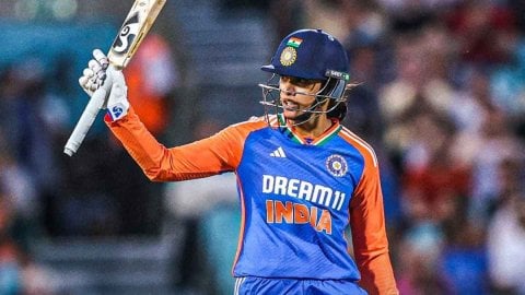 Smriti Mandhana need 58 run to complete 4000 runs in T20I சூஸி பேட்ஸின் சாதனையை சமன்செய்ய காத்திருக்கும் ஸ்மிருதி மந்தனா!