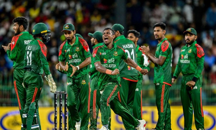 SL vs BAN, 2nd ODI: Tanvir Islam's maiden five-for gives Bangladesh narrow 16-run victory over Sri L SL vs BAN, 2nd ODI: தன்விர் இஸ்லாம் பந்துவீச்சில் இலங்கையை வீழ்த்தியது வங்கதேசம்!