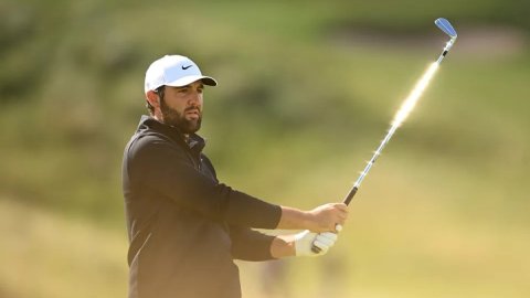 The Open: Scheffler holds 4-shot lead at Royal Portrush, inches closer to victory