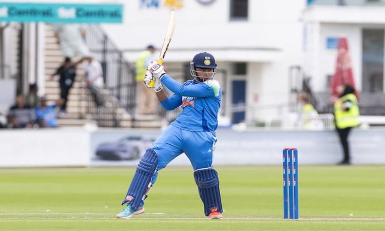 EN-U19 vs IN-U19, 4th ODI: Vaibhav Suryavanshi smashes fastest U19 ODI century 52 பந்துகளில் சதம் விளாசி சாதனைகளை குவித்த வைபவ் சூர்யவன்ஷி!