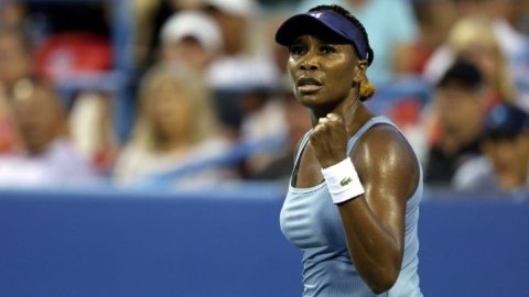 Venus Williams returns to tour after 16 months at DC Open