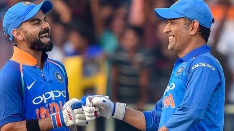 VIDEO: विराट और धोनी एक साल में कितना कमाते हैं? रवि शास्त्री ने किया खुलासा