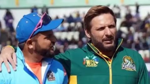 WCL 2025: अगर सेमीफाइनल और फाइनल में आ गए इंडिया-पाकिस्तान आमने-सामने, तो क्या होगा? WCL 2025: अगर सेमीफाइनल और फाइनल में आ गए इंडिया-पाकिस्तान आमने-सामने, तो क्या होगा?