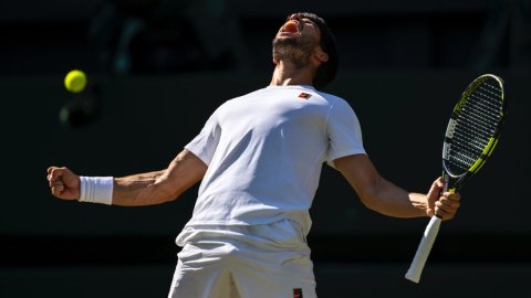 Wimbledon 2025: Carlos Alcaraz digs deep to reach third straight final