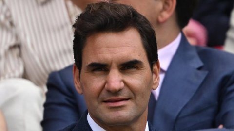 Wimbledon 2025: Federer returns to Royal Box to watch Djokovic chase his record