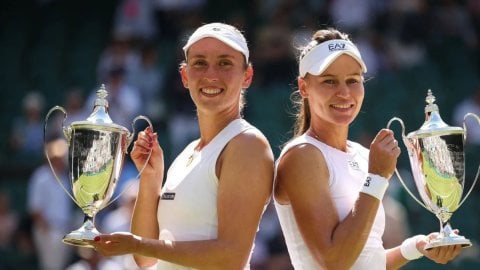 Wimbledon: Kudermetova and Mertens capture women’s doubles title (Credit: WTA)