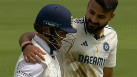 Deep Lucky To Escape Duckett 'Elbow' As India Get Under England's Skin