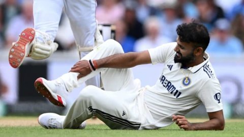 Akash Deep Ruled Out Of Duleep Trophy 2025 துலீப் கோப்பை தொடரிலிருந்து ஆகாஷ் தீப் விலகல்!