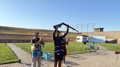 Asian Shooting C’ship: Anant Jeet nails men’s skeet gold as India soars to top of medal tally (Ld)