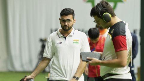 Asian Shooting C’ship: Anish Bhanwala wins silver in 25m Rapid Fire Pistol