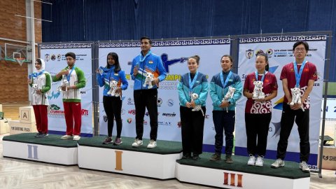 Asian Shooting C'ships: Suruchi-Saurabh clinch bronze; juniors add gold