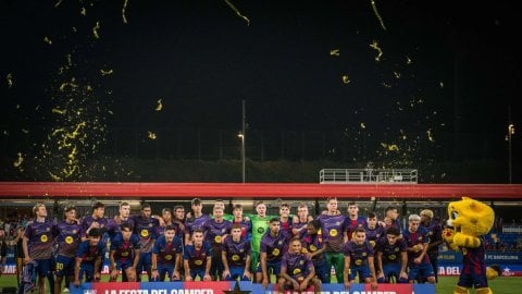 Barca sends warning to title rivals with 5-0 Gamper win