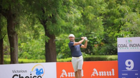 Coal India Open: Amardeep Malik surges ahead by two strokes in round two